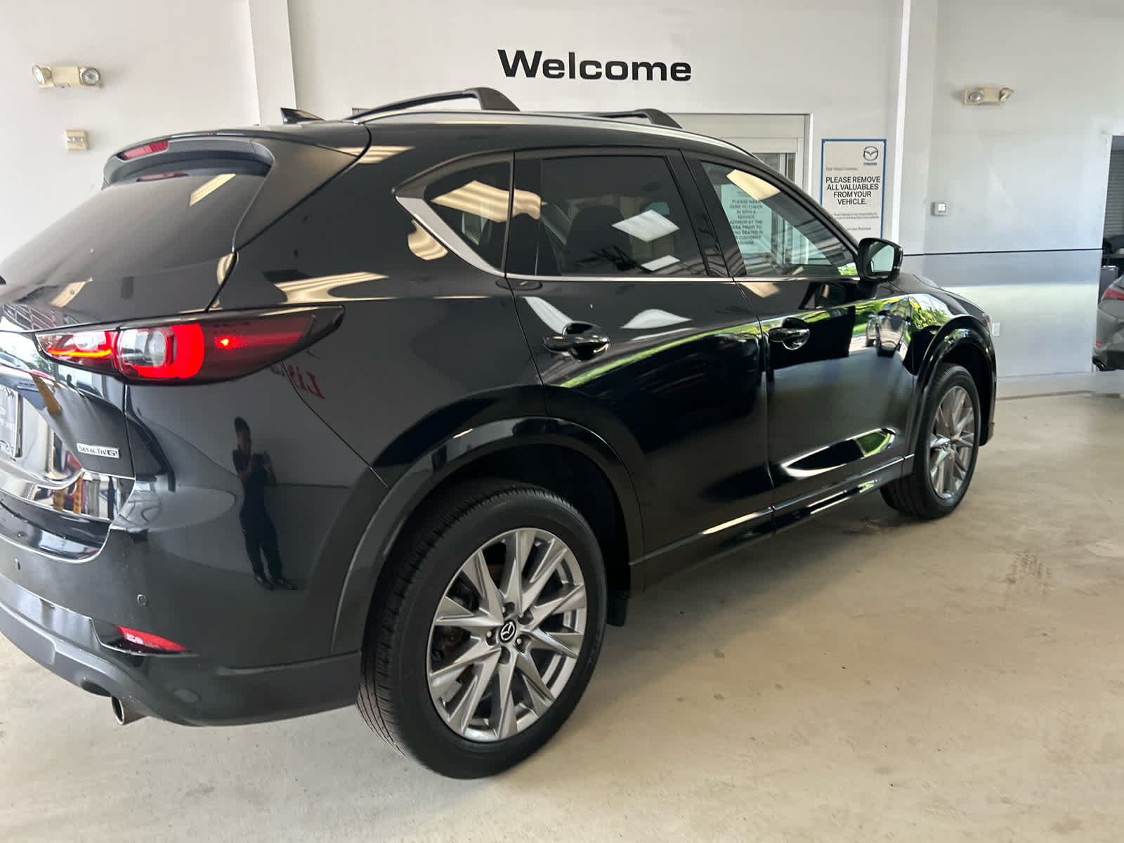 Certified 2025 MAZDA CX-5 AWD 2.5 S image 6