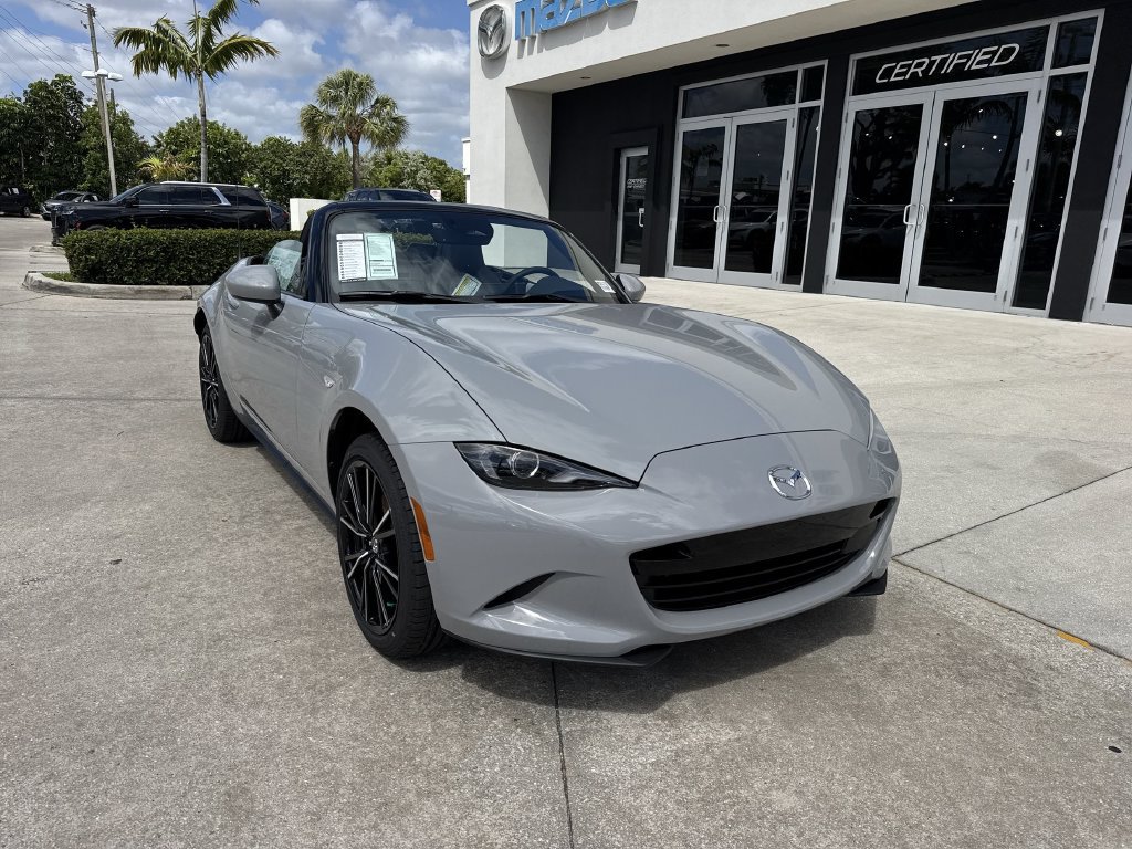 New 2026 MAZDA MX-5 Miata Grand Touring RWD image 7
