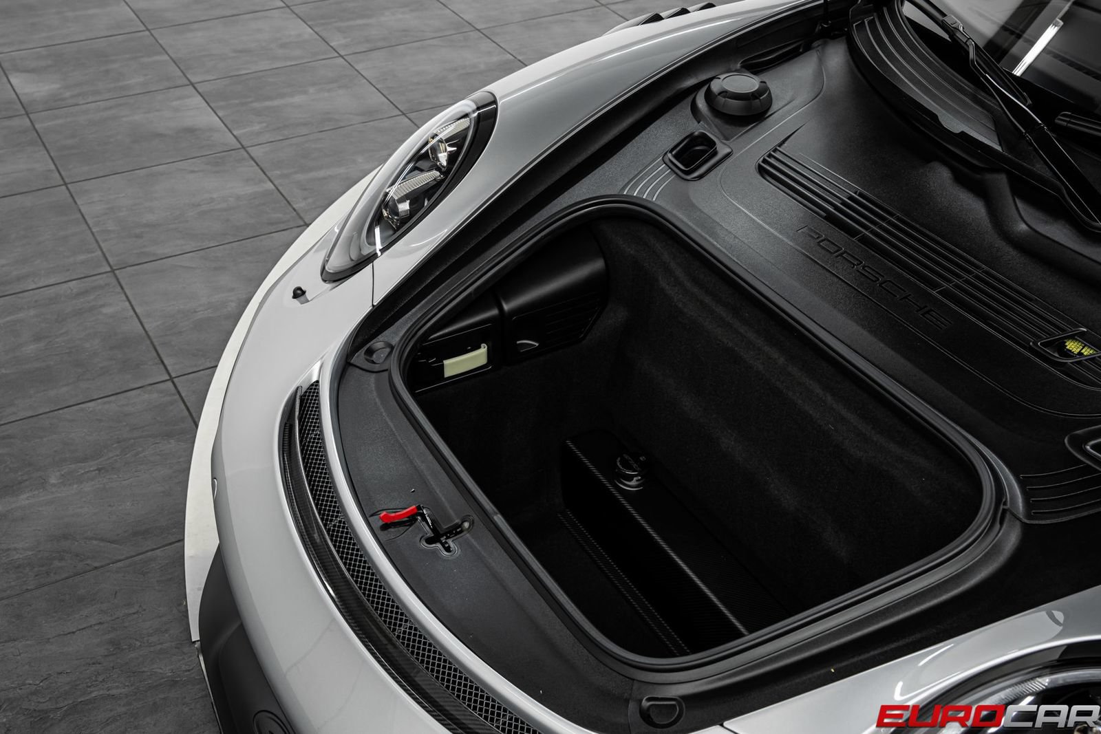 Used 2019 Porsche 911 GT2 RS RWD image 10