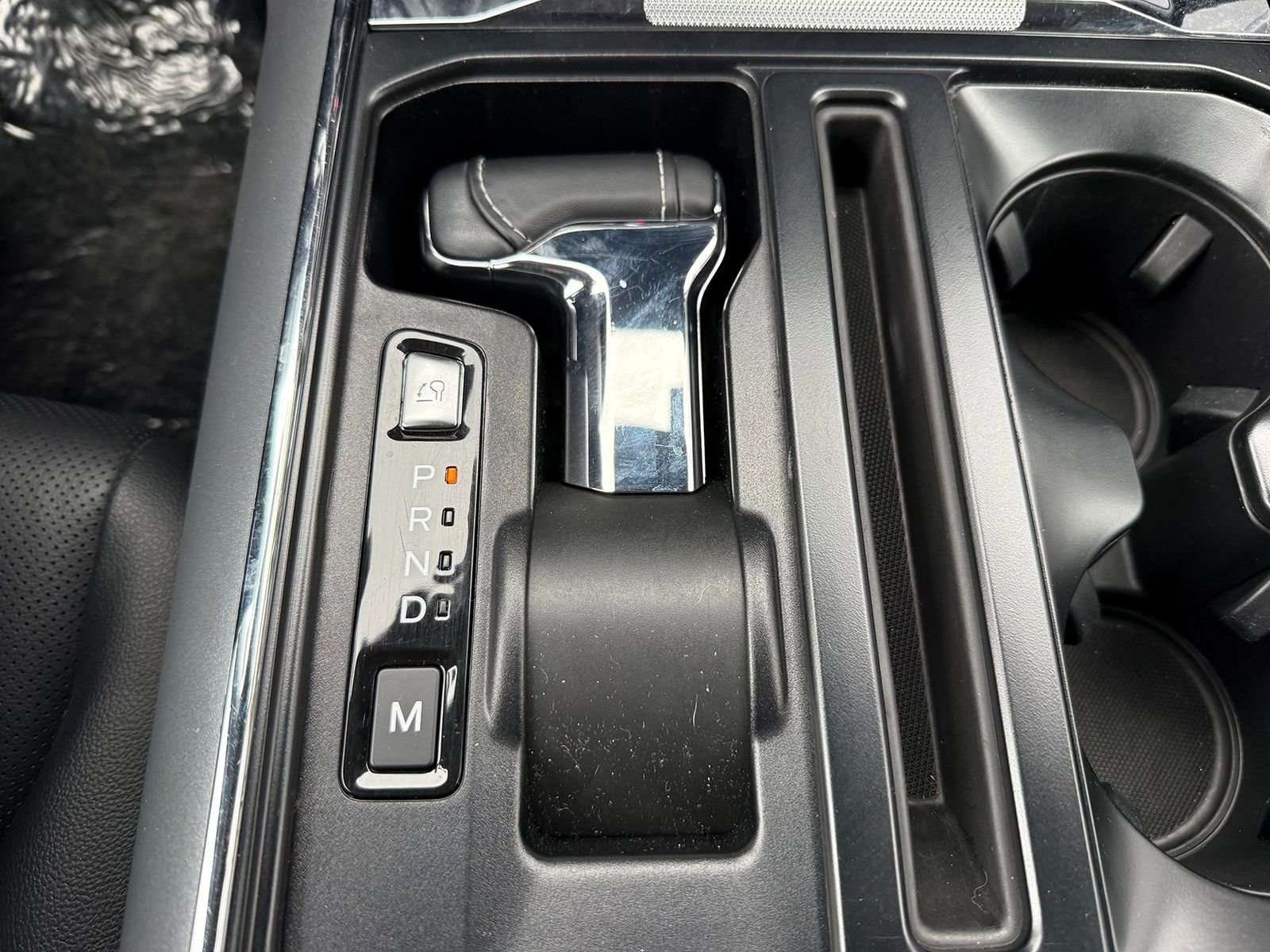 Used 2023 Ford F150 Lariat w/ Trailer Tow Package image 26