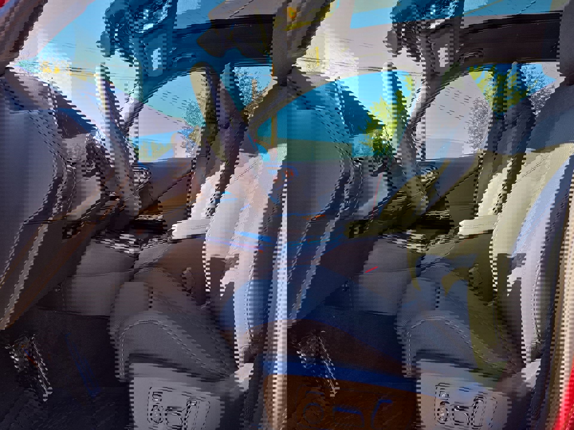 Certified 2026 BMW X3 xDrive30 w/ Premium Package image 16