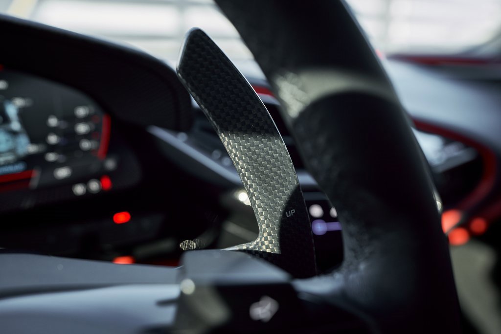 Used 2022 Ferrari SF90 Stradale image 60