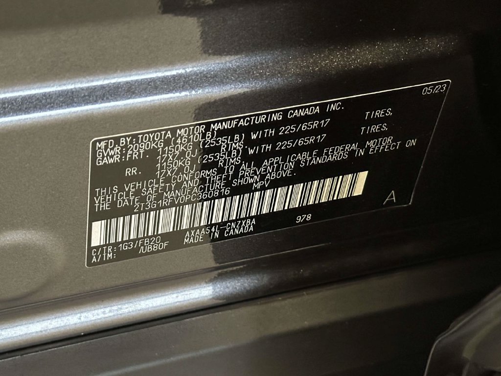 Used 2023 Toyota RAV4 LE AWD/4WD image 19