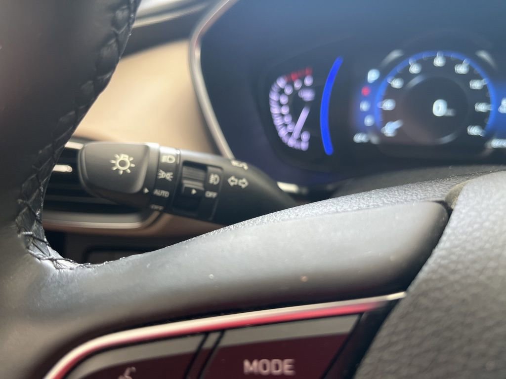 Used 2020 Hyundai Santa Fe Limited w/ Cargo Package image 20