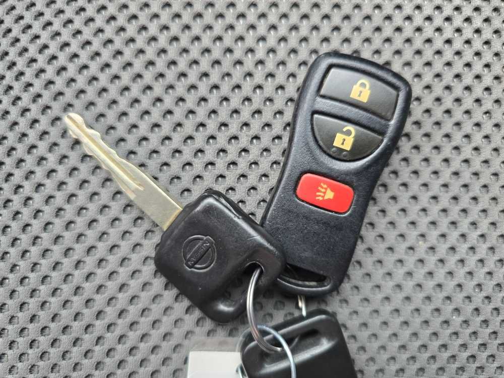 Used 2016 Nissan Frontier SV RWD image 22