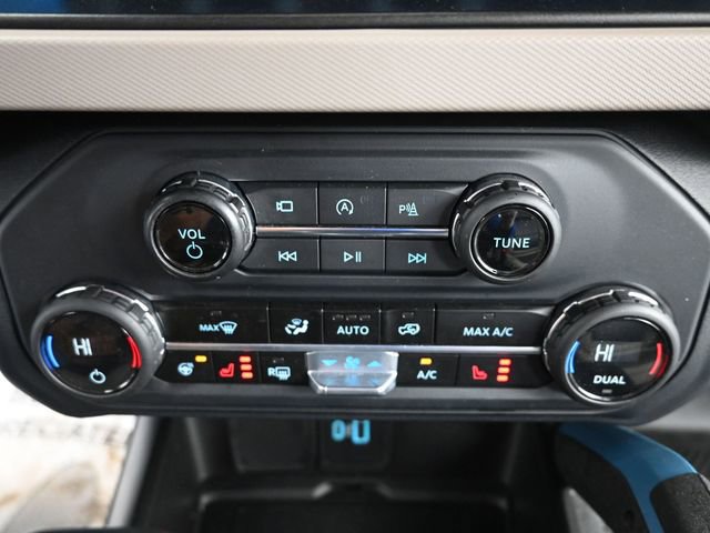 Used 2023 Ford Bronco Wildtrak image 13