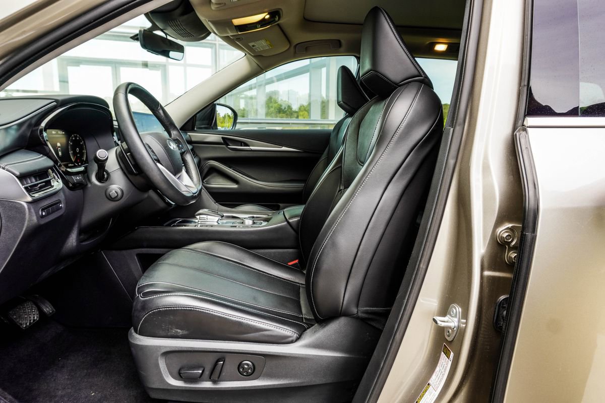 Used 2023 INFINITI QX60 Luxe w/ Cargo Package image 34