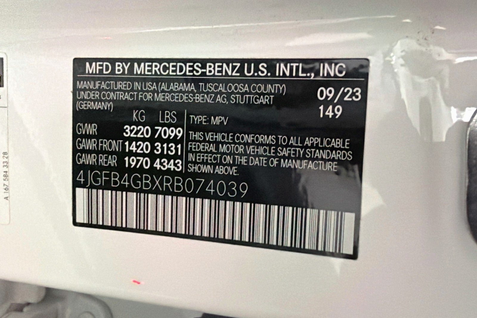 Used 2024 Mercedes-Benz GLE 450e 4MATIC image 25
