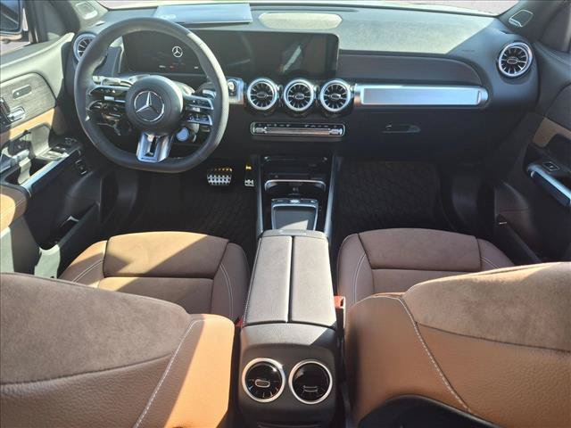 Used 2026 Mercedes-Benz GLB 35 AMG 4MATIC image 15