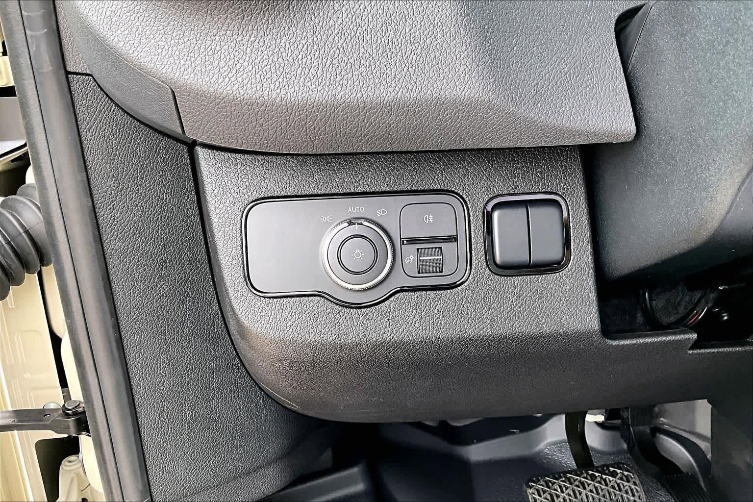 New 2026 Mercedes-Benz Sprinter 2500 image 12