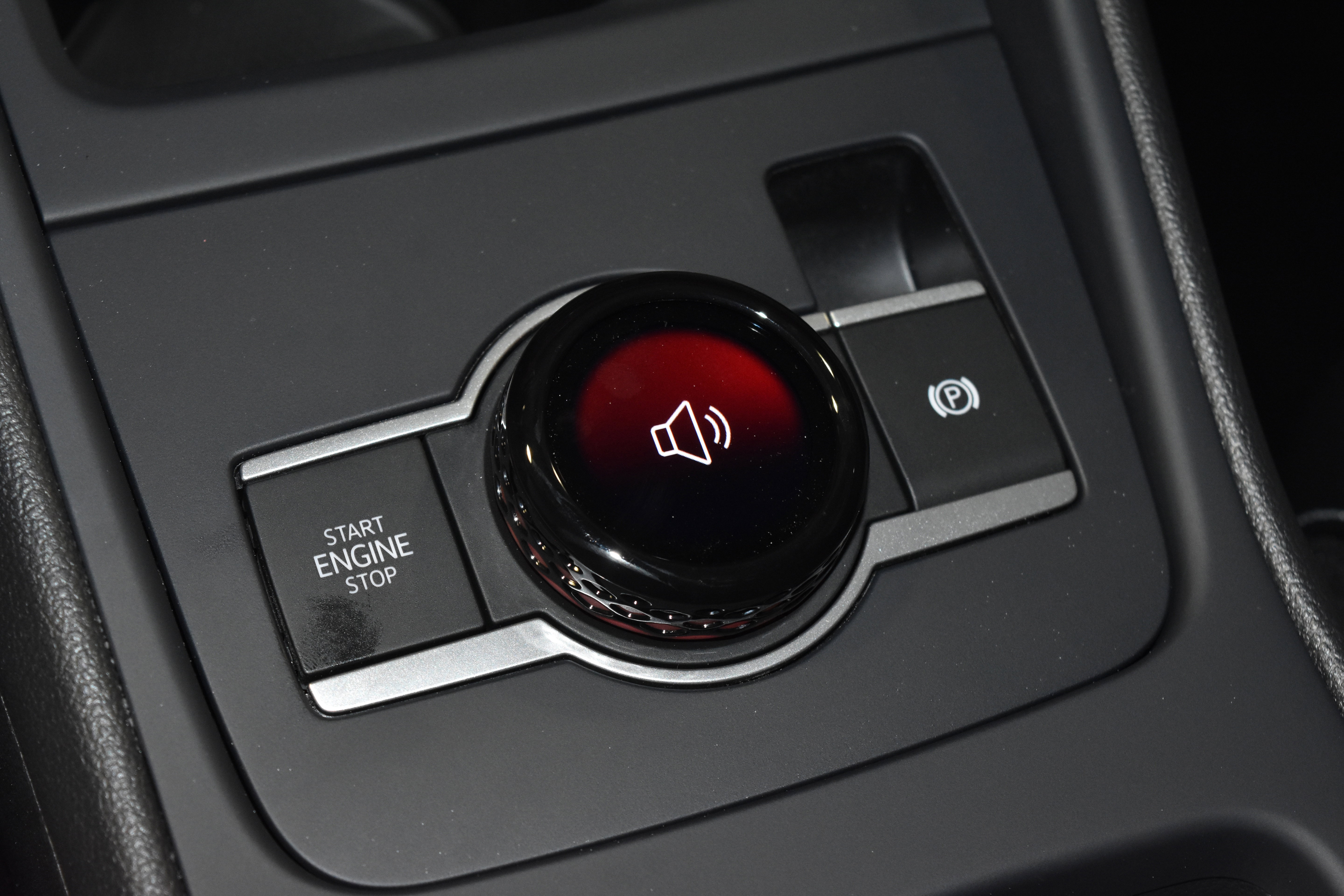 New 2026 Volkswagen Tiguan SE AWD/4WD image 10