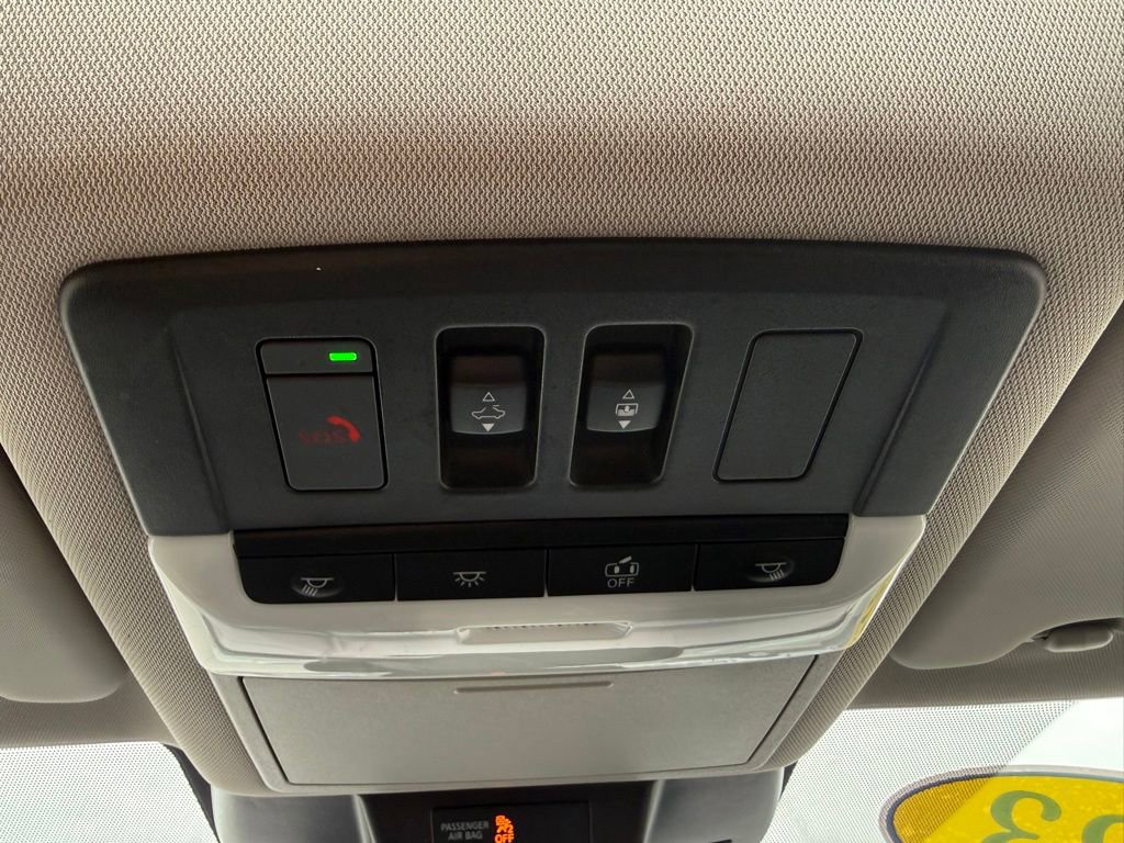 Used 2023 Nissan Rogue SL image 35