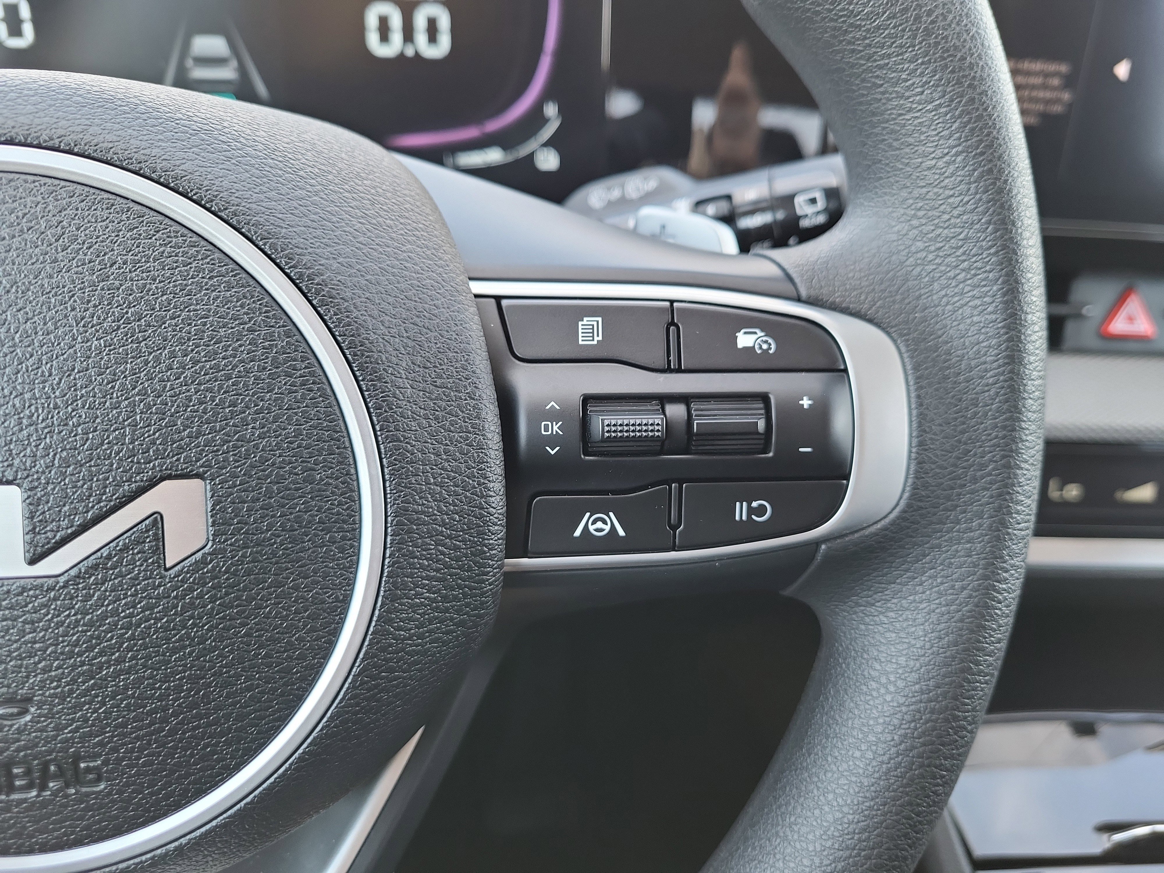 Used 2023 Kia Sportage LX image 20