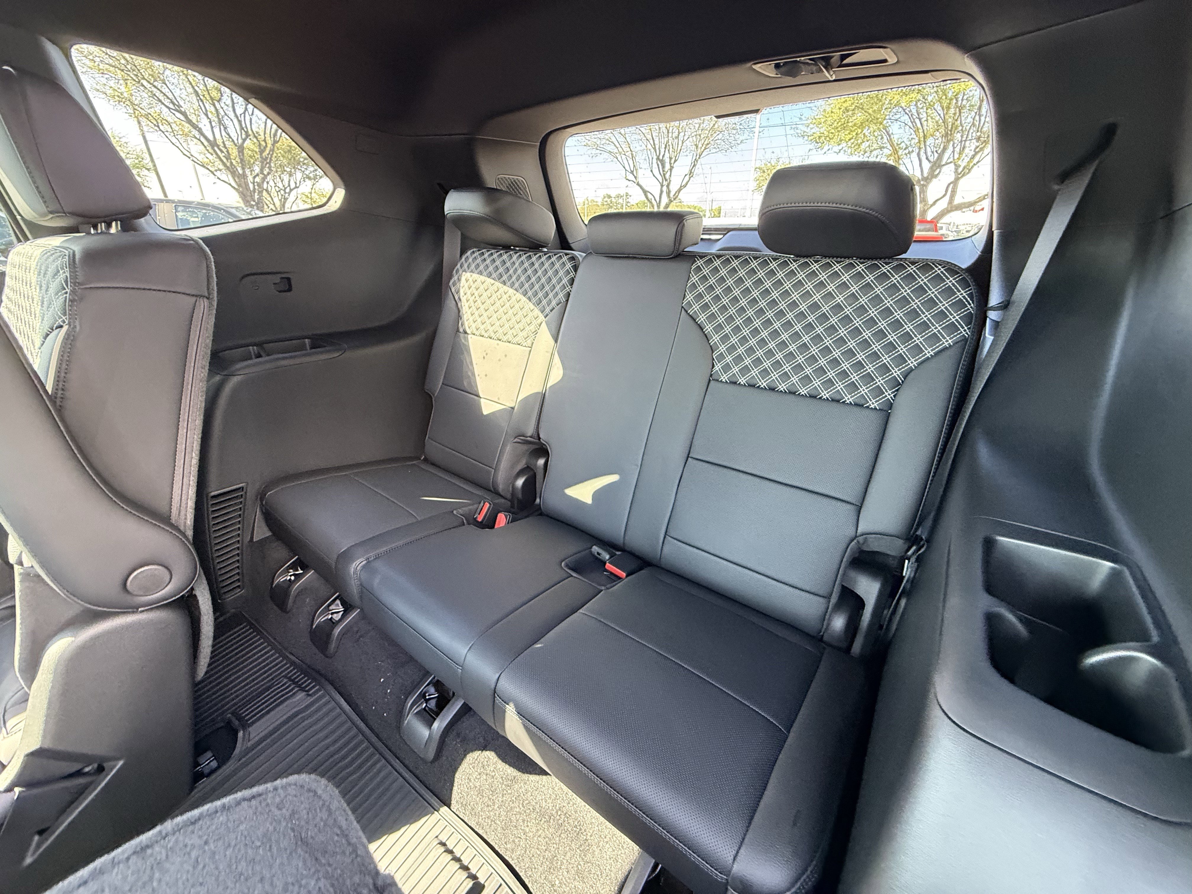 New 2026 GMC Acadia Denali w/ Super Cruise Package image 17