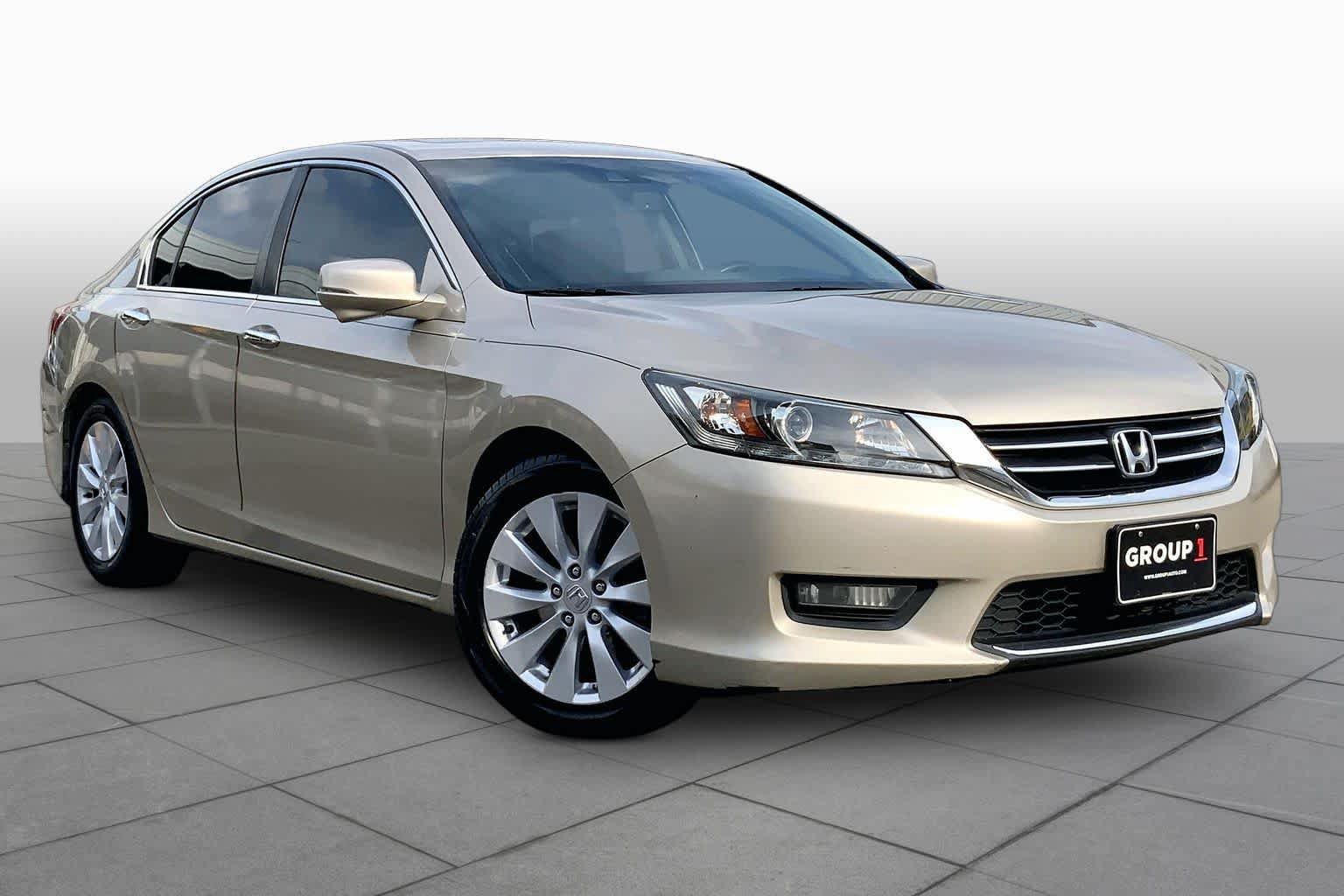 Used 2015 Honda Accord EX-L image 2
