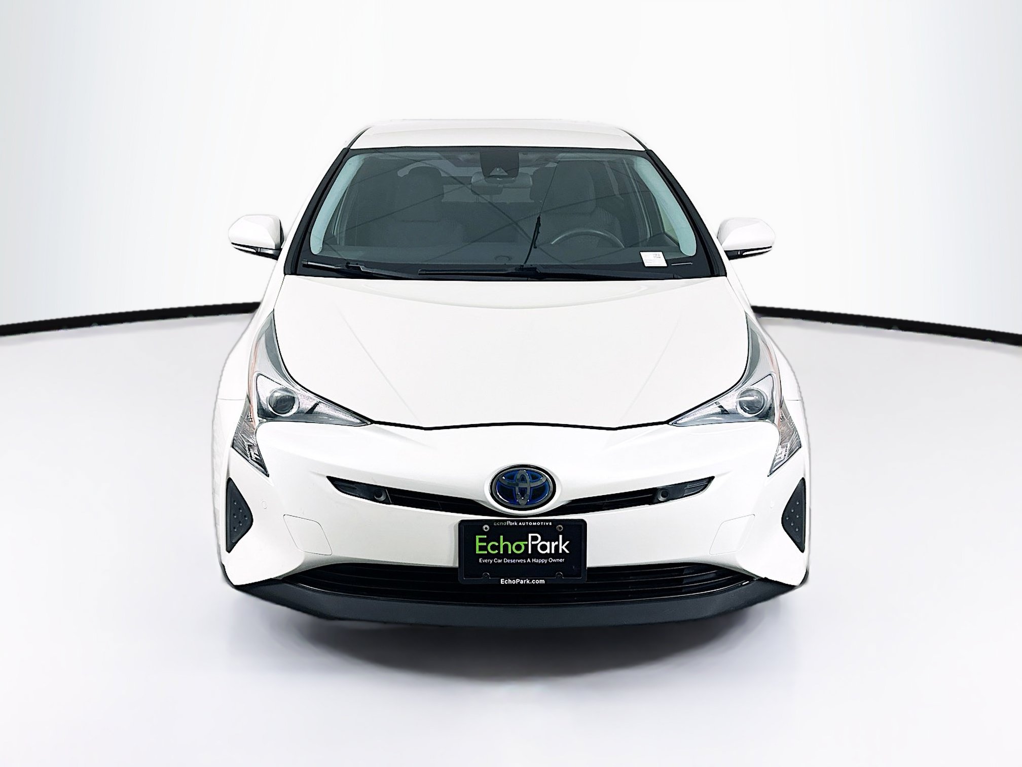 Used 2018 Toyota Prius Two w/ Prius Two Safety Plus Package FWD image 2