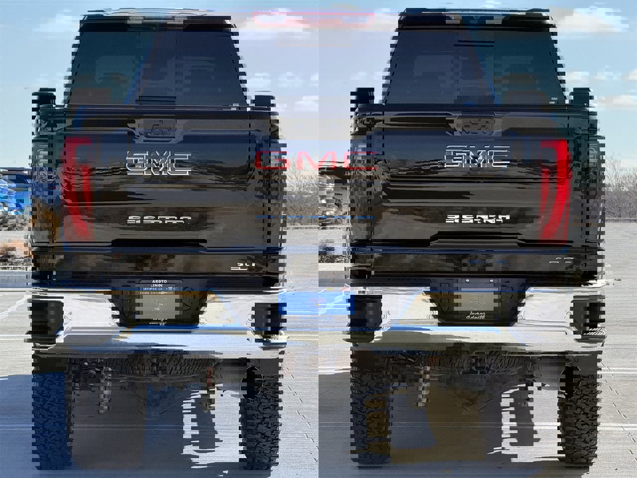 Used 2025 GMC Sierra 2500 SLT w/ Texas SLT Premium Package image 5