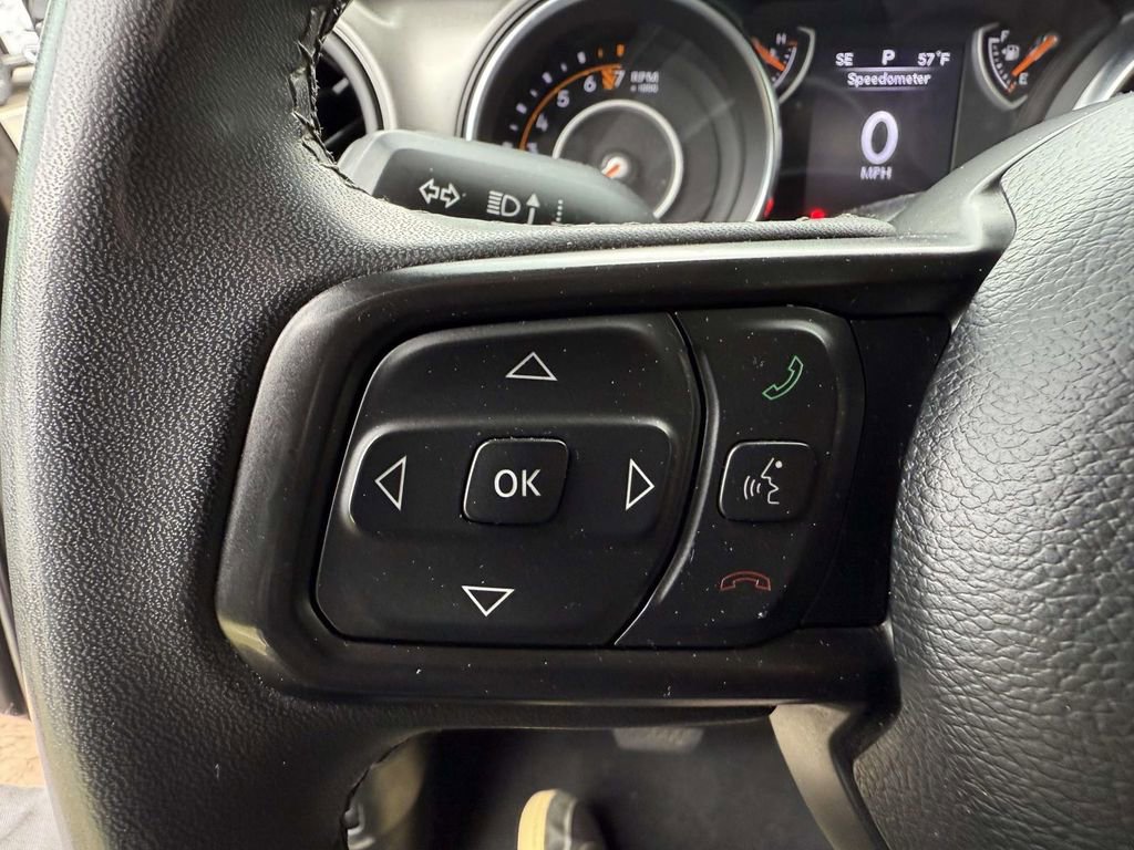 Used 2023 Jeep Gladiator Sport AWD/4WD image 24