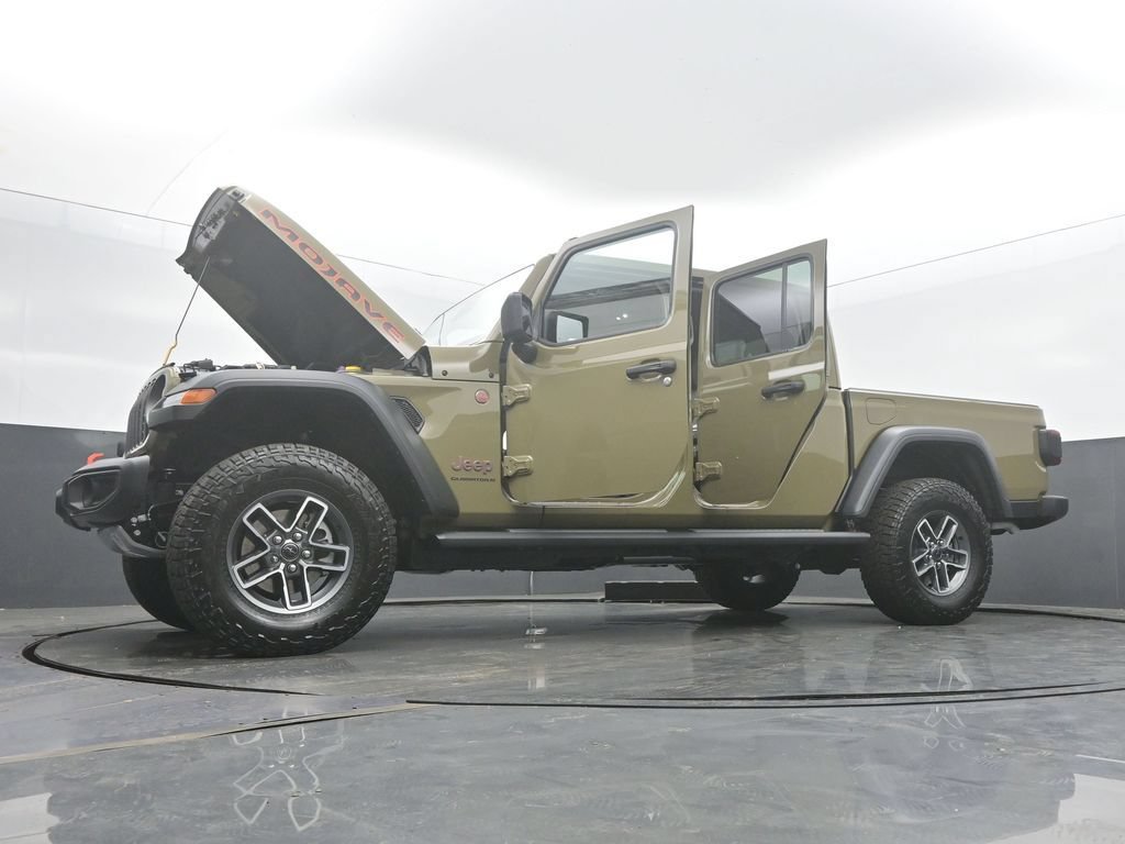 New 2026 Jeep Gladiator Mojave w/ Safety Group AWD/4WD image 57