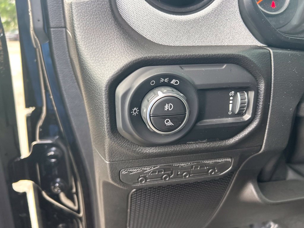 Used 2026 Jeep Gladiator Sport AWD/4WD image 35