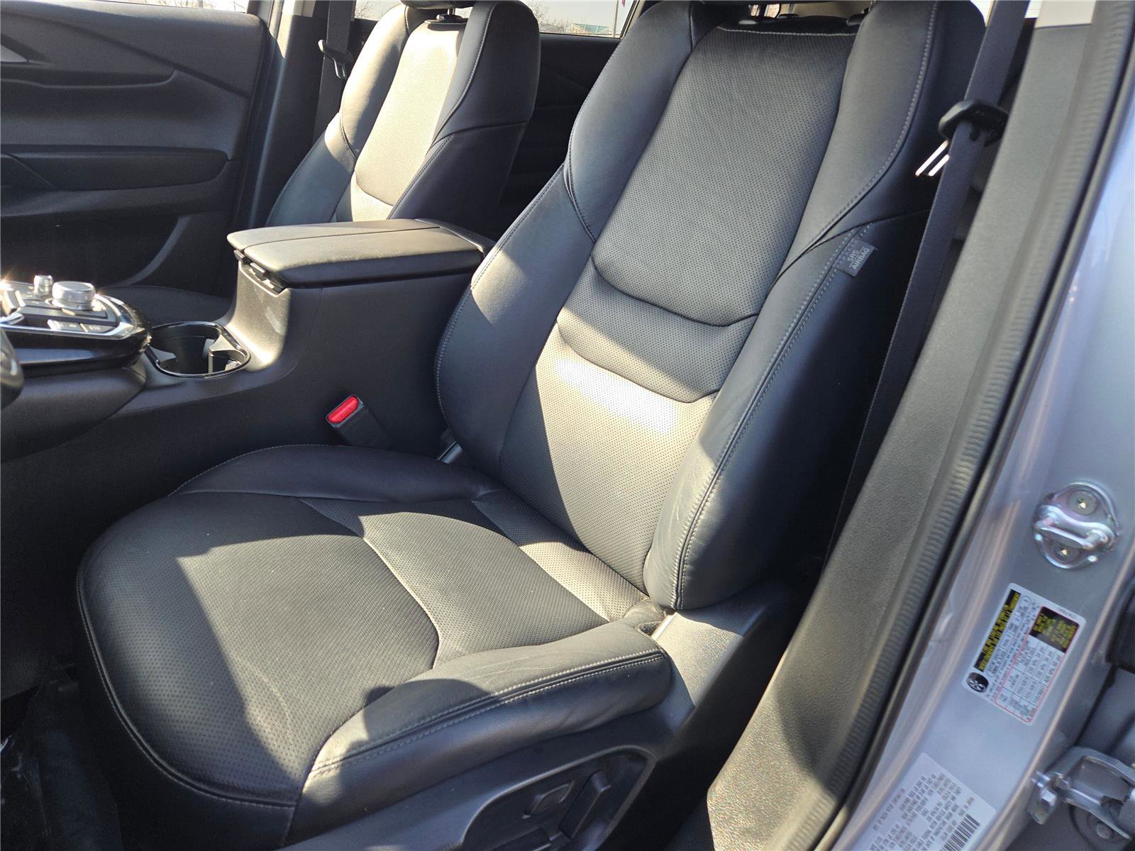 Used 2023 MAZDA CX-9 Touring image 29