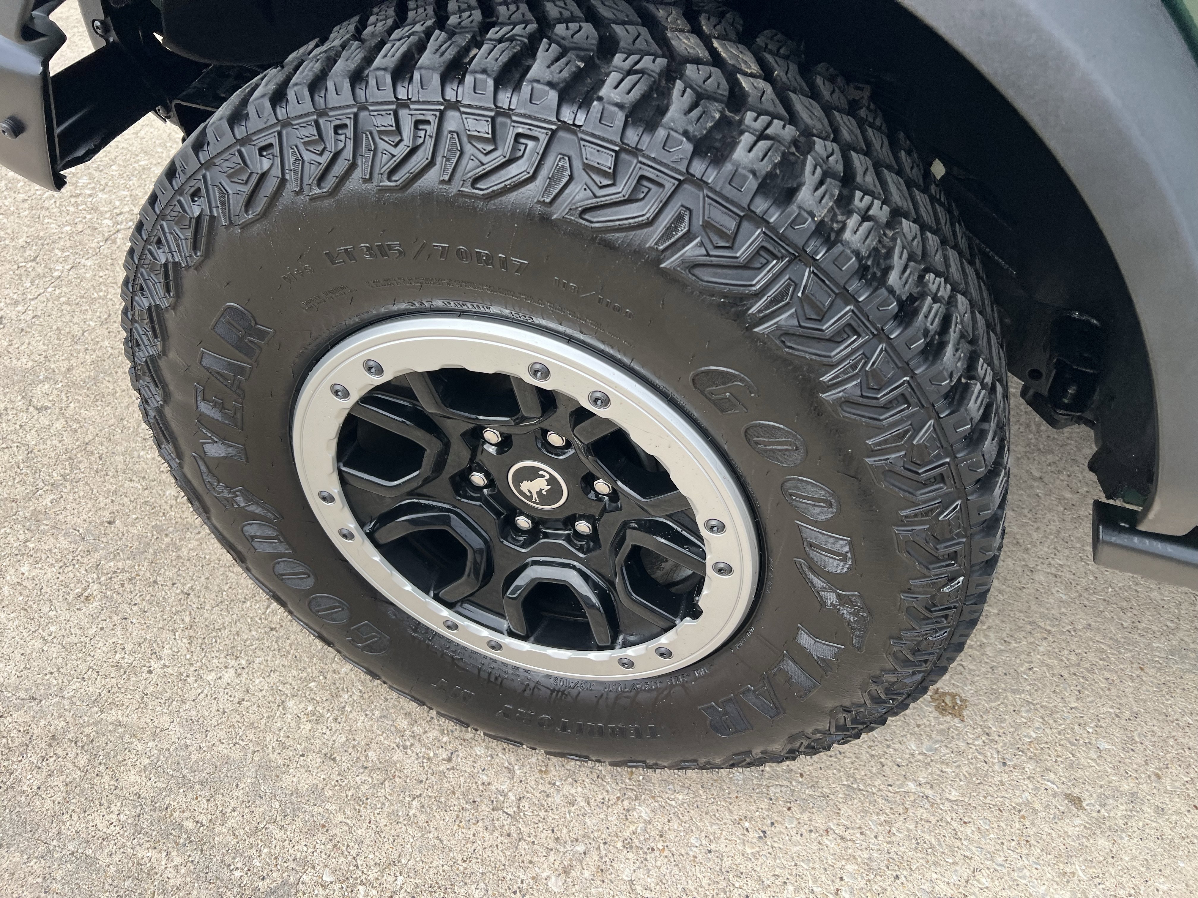 Used 2023 Ford Bronco Badlands AWD/4WD image 9