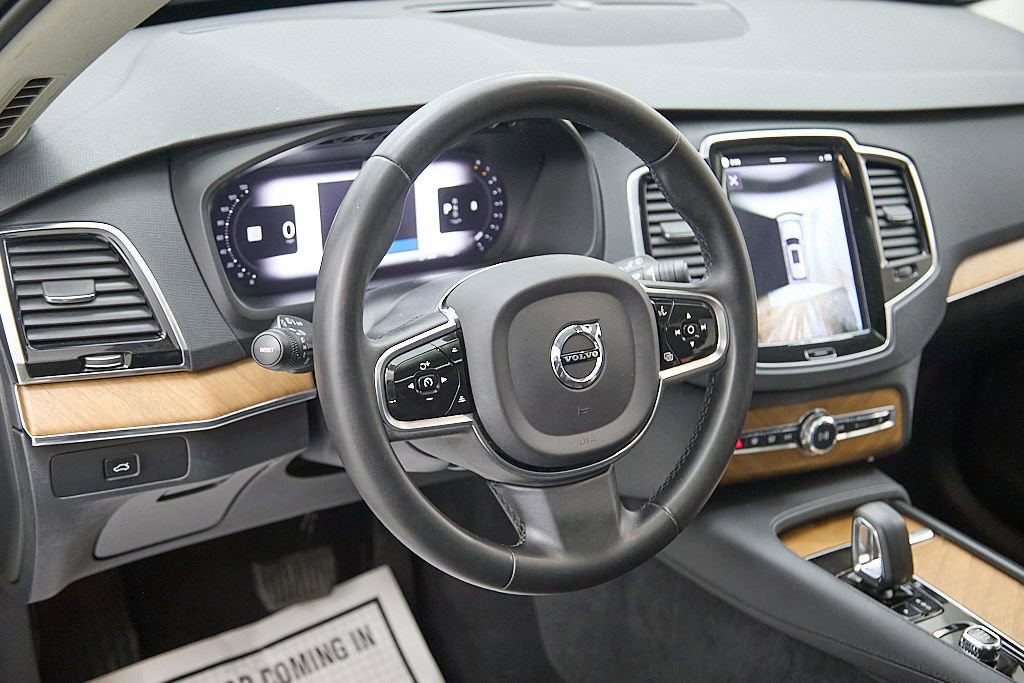 Certified 2023 Volvo XC90 B6 Plus w/ Protection Package image 17