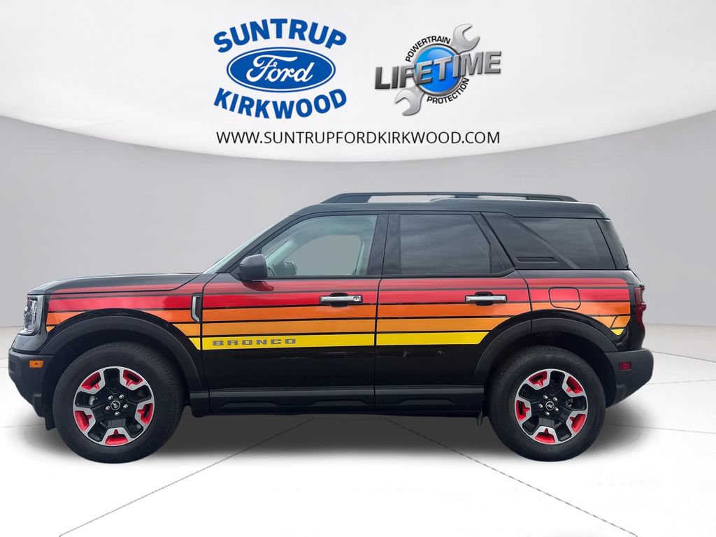 Used 2025 Ford Bronco Sport Free Wheeling w/ Convenience Package AWD/4WD image 2