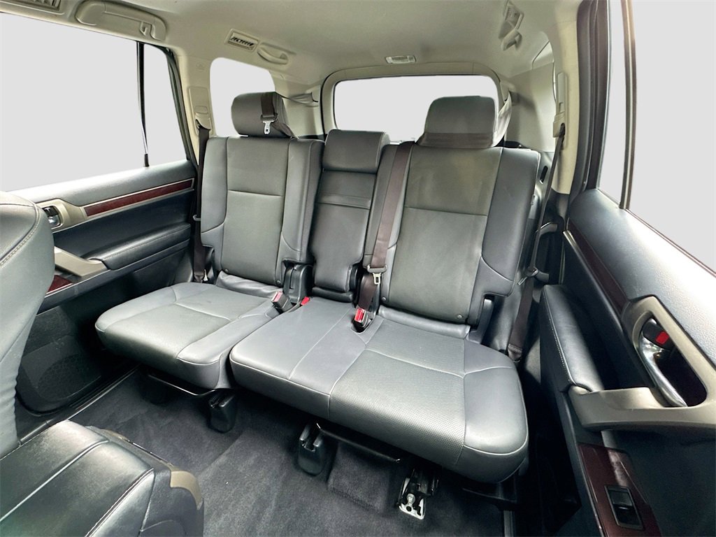 Used 2019 Lexus GX 460 image 14