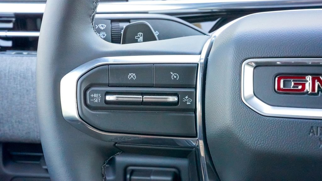 Used 2026 GMC Sierra EV Elevation image 35