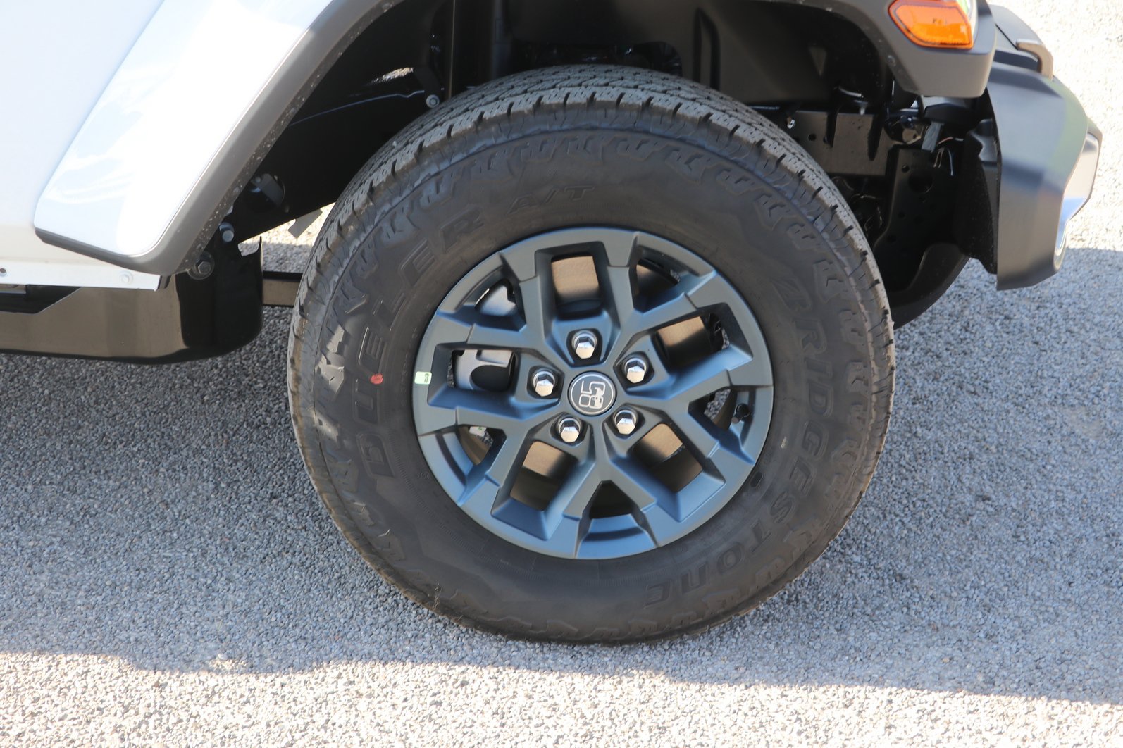 New 2026 Jeep Gladiator Mojave AWD/4WD image 9