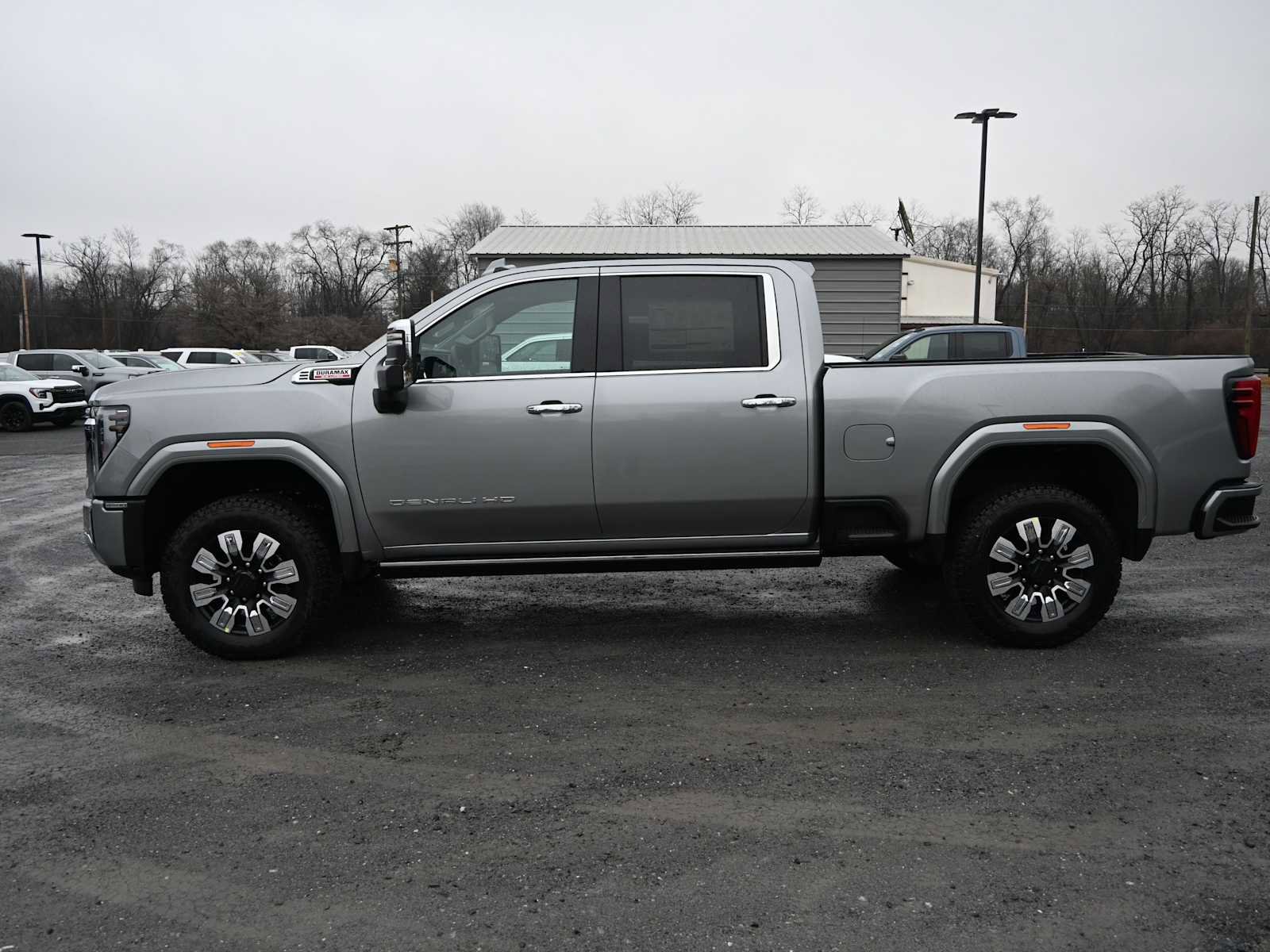 New 2026 GMC Sierra 2500 Denali w/ Denali Reserve Package image 6