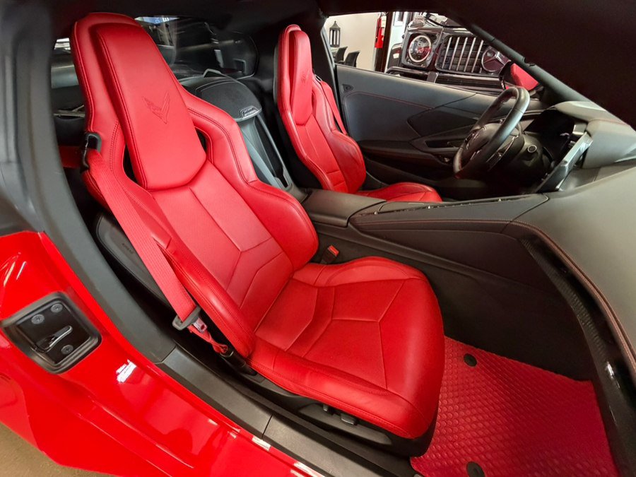 Used 2024 Chevrolet Corvette Stingray Coupe RWD image 45