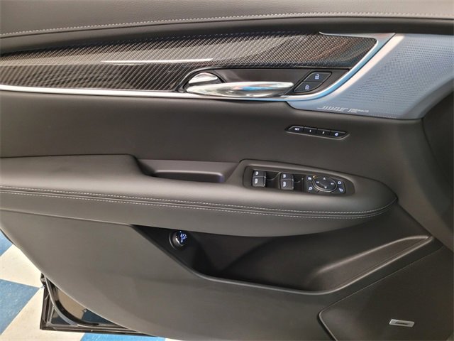 New 2025 Cadillac XT6 Sport w/ Technology Package image 24
