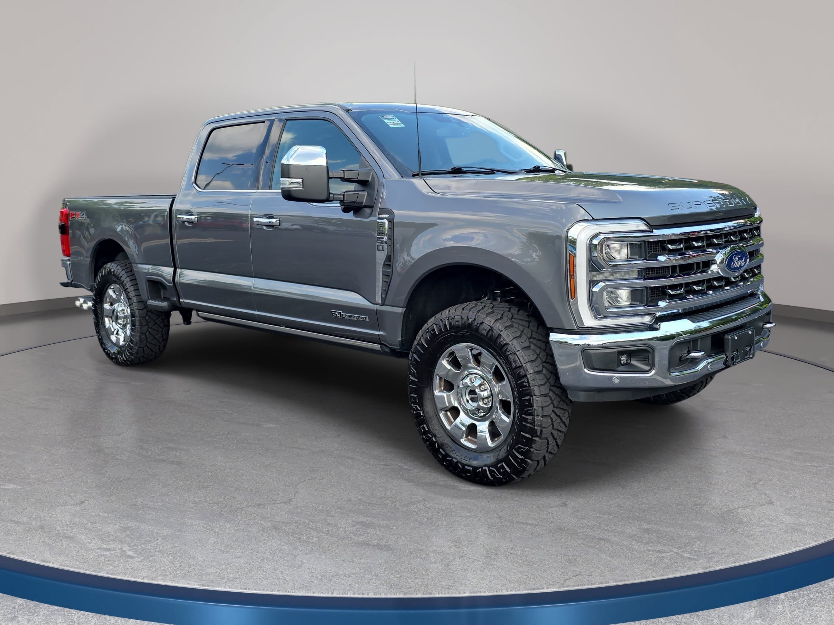 Used 2024 Ford F250 Lariat w/ Lariat Ultimate Package AWD/4WD image 3
