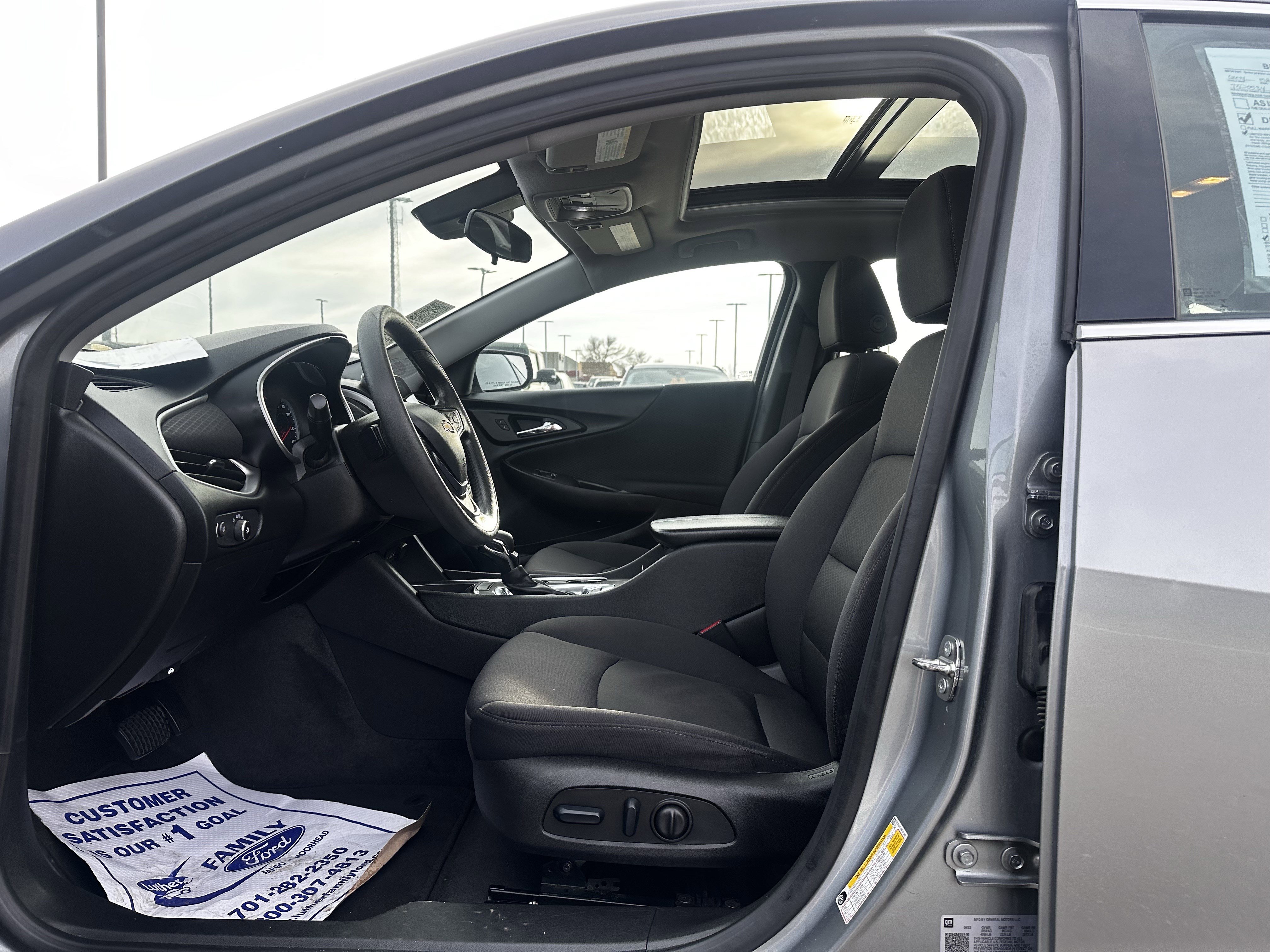 Used 2024 Chevrolet Malibu LT image 18