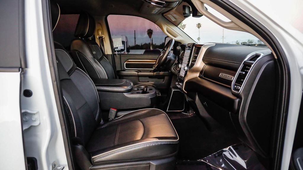 Used 2024 RAM 2500 Laramie AWD/4WD image 20