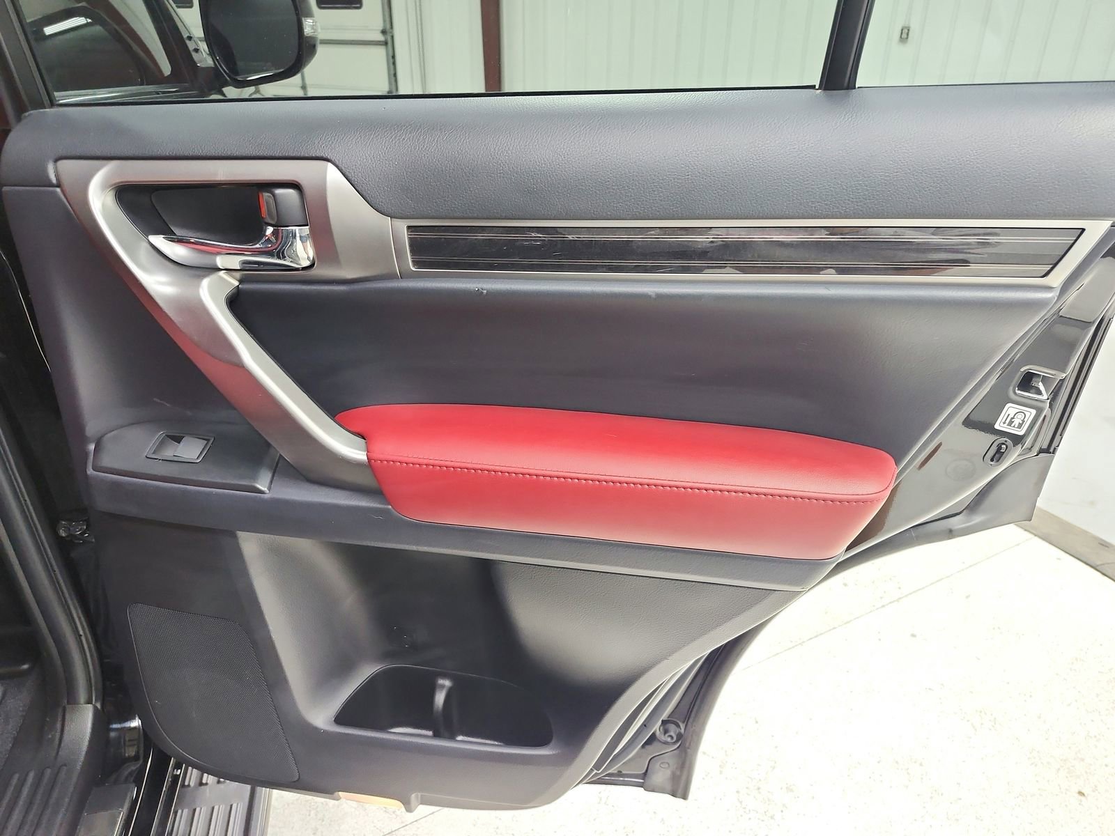 Used 2023 Lexus GX 460 Premium w/ Premium Package AWD/4WD image 43