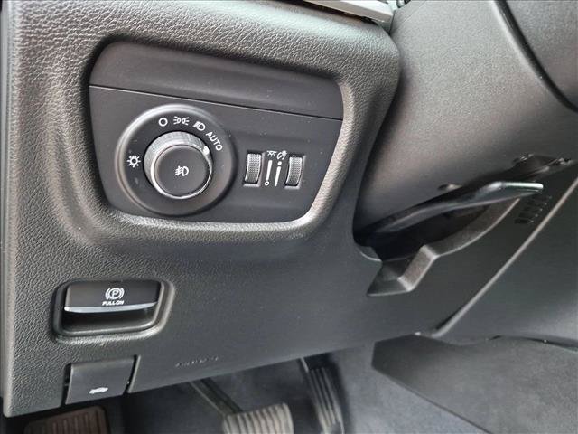 Used 2023 Jeep Grand Cherokee L Limited w/ Luxury Tech Group II AWD/4WD image 30