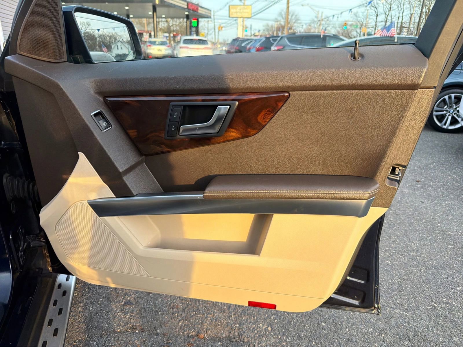 Used 2014 Mercedes-Benz GLK 250 BlueTEC 4MATIC image 25