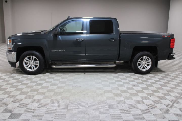 Used 2018 Chevrolet Silverado 1500 LT w/ All Star Edition AWD/4WD image 8