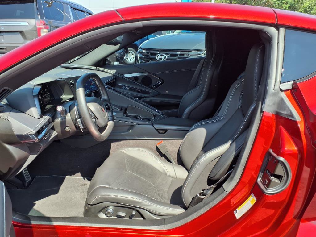 Certified 2023 Chevrolet Corvette Stingray Preferred Cpe image 7