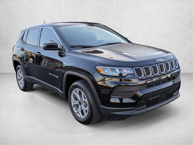 Used 2025 Jeep Compass Sport w/ Mopar Graphics Package video 3