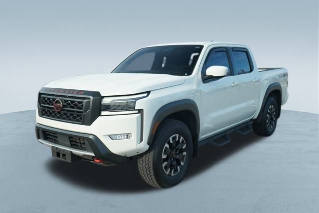 Used 2024 Nissan Frontier PRO-4X w/ Technology Package image 3