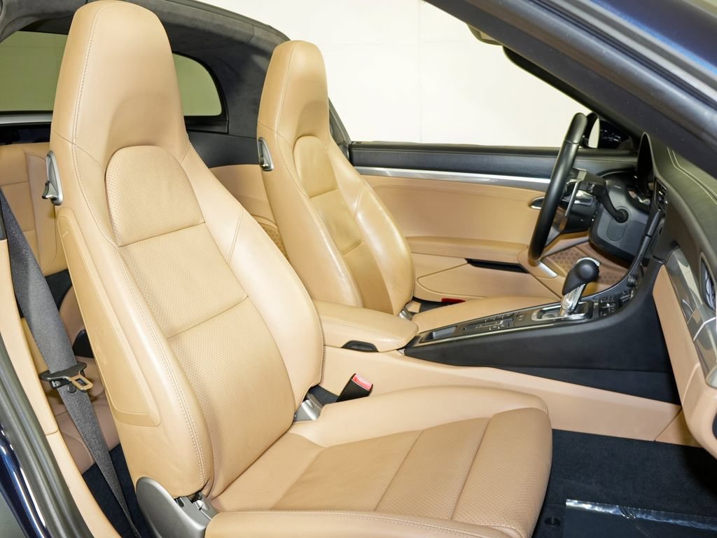 Certified 2017 Porsche 911 Targa 4 AWD/4WD image 45