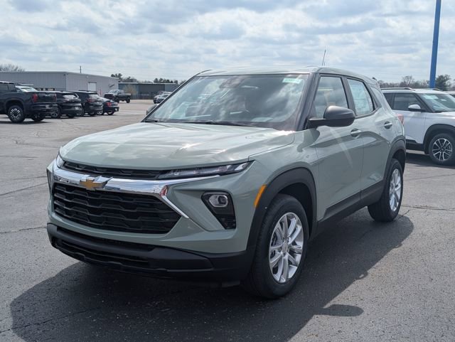 New 2026 Chevrolet TrailBlazer LS w/ LS Confidence Package FWD image 3