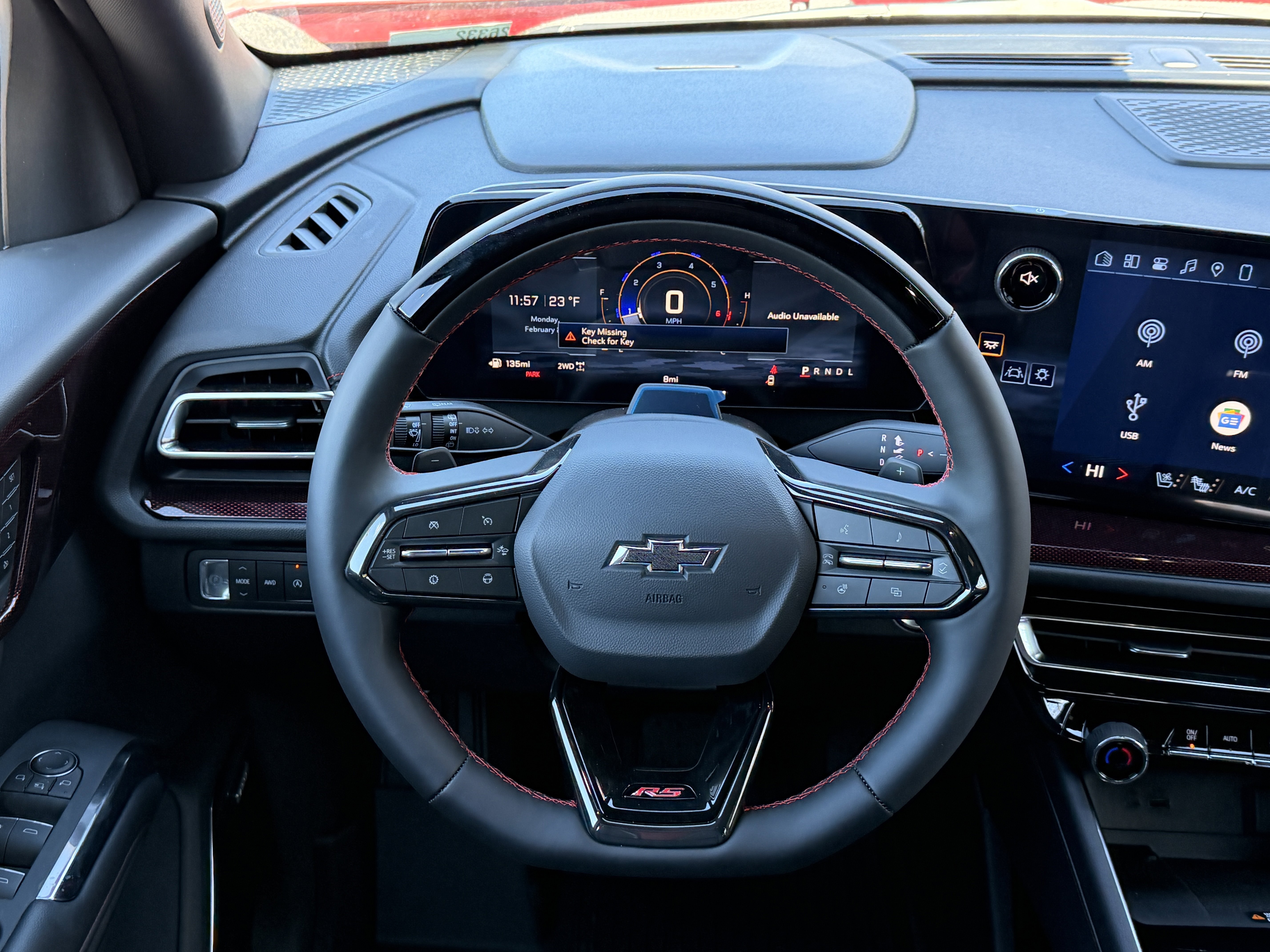 New 2026 Chevrolet Traverse RS w/ LPO, Floor Liner Package image 9