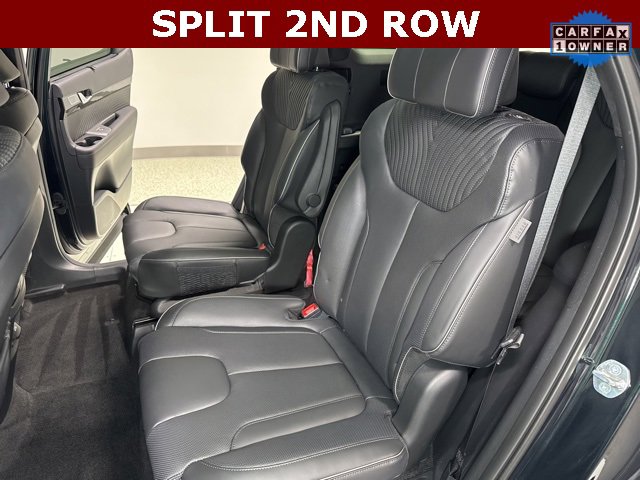 Used 2025 Hyundai Palisade Calligraphy image 2