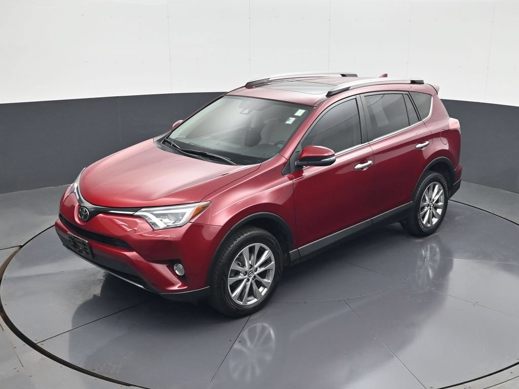 Used 2018 Toyota RAV4 Limited FWD image 13