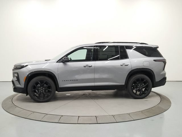 New 2026 Chevrolet Traverse RS w/ LPO, Floor Liner Package FWD image 4